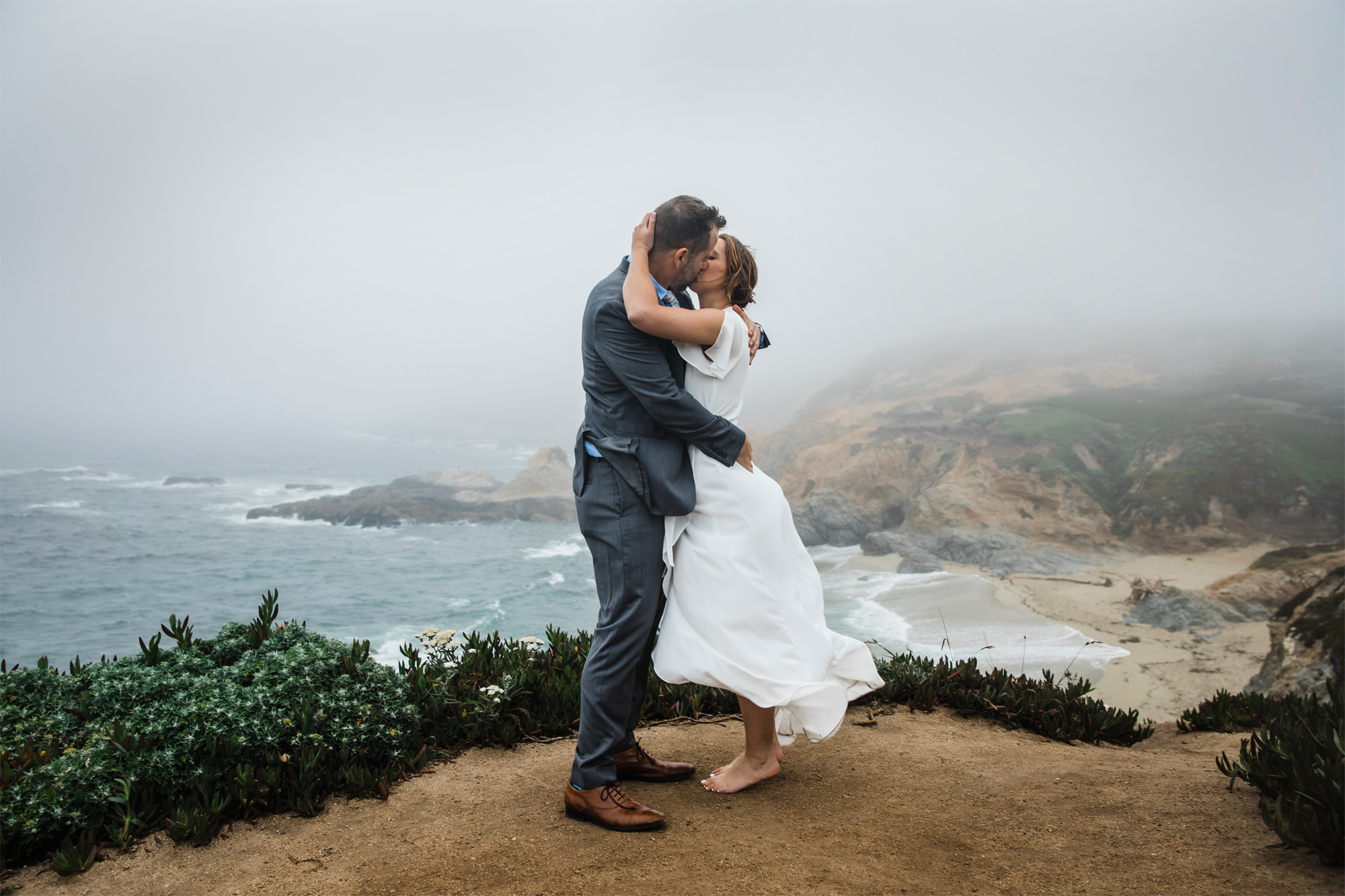 Bodega Bay, California Moody engagement session by Becca Henry Photography_110-2000 2mini